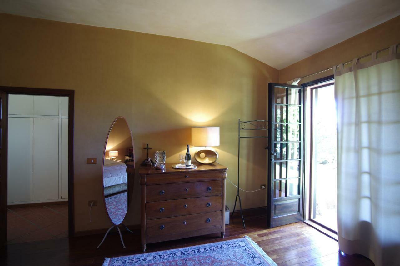 A Casa Di Angela B&B Carbonia Eksteriør bilde